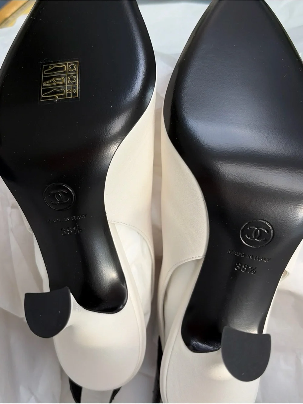 26A  Chanel Slingback  with Wings Lambskin  White & Black Size 38.5 New/receipt